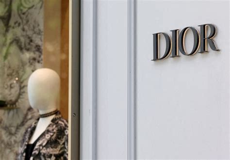 miu miu lvmh|LVMH's Dior recruits Miu Miu CEO as managing director .